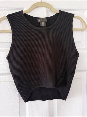 House of Harlow 1960 Black Sleeveless Ribbed Knit Crop Tank Top